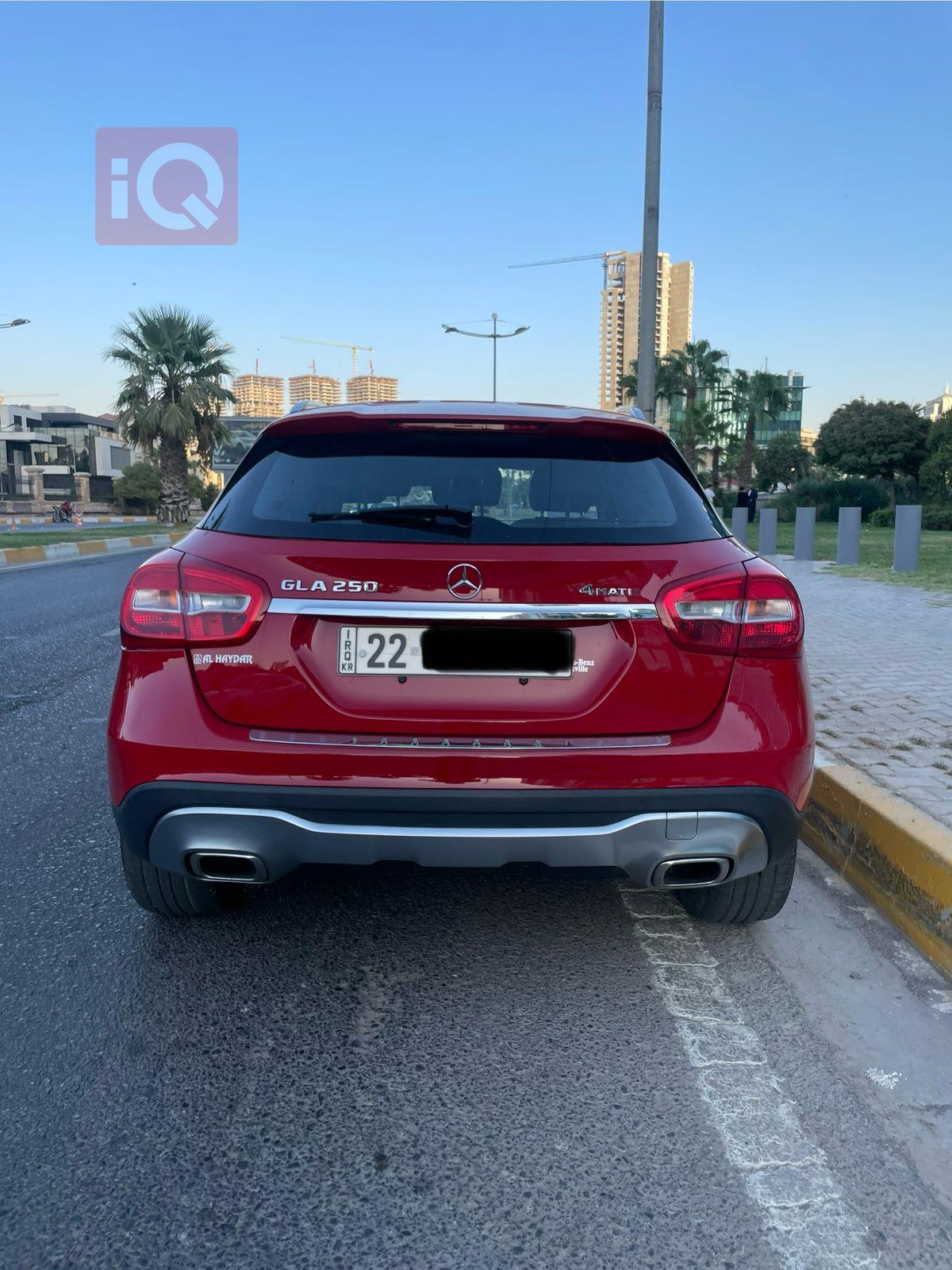 مرسيدس بنز GLA